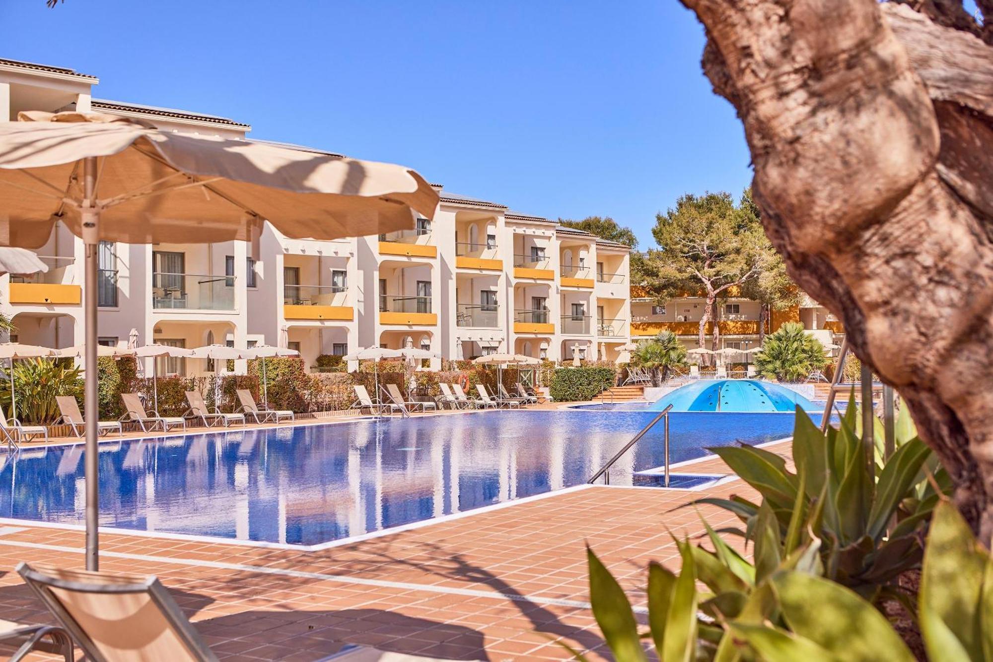 Zafiro Tropic Aparthotel Пуерто де ла Аркудия Екстериор снимка