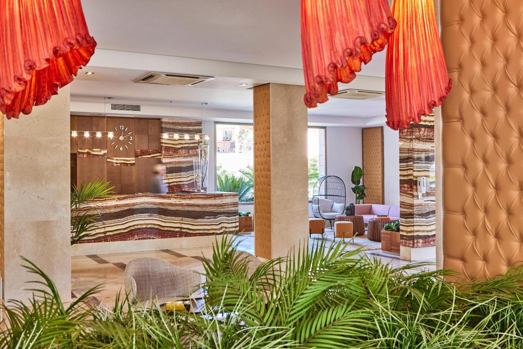 Zafiro Tropic Aparthotel Пуерто де ла Аркудия Екстериор снимка