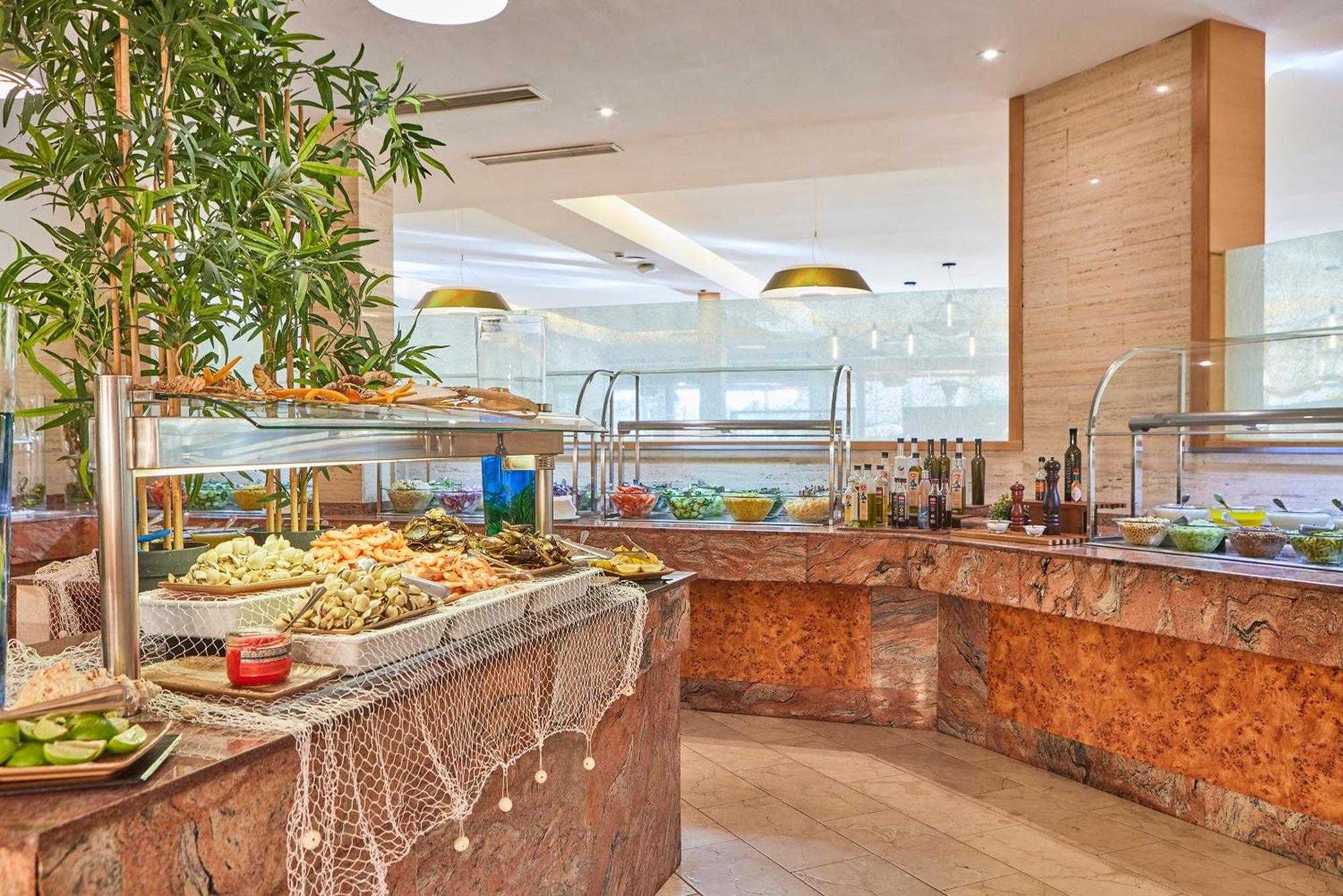 Zafiro Tropic Aparthotel Пуерто де ла Аркудия Екстериор снимка